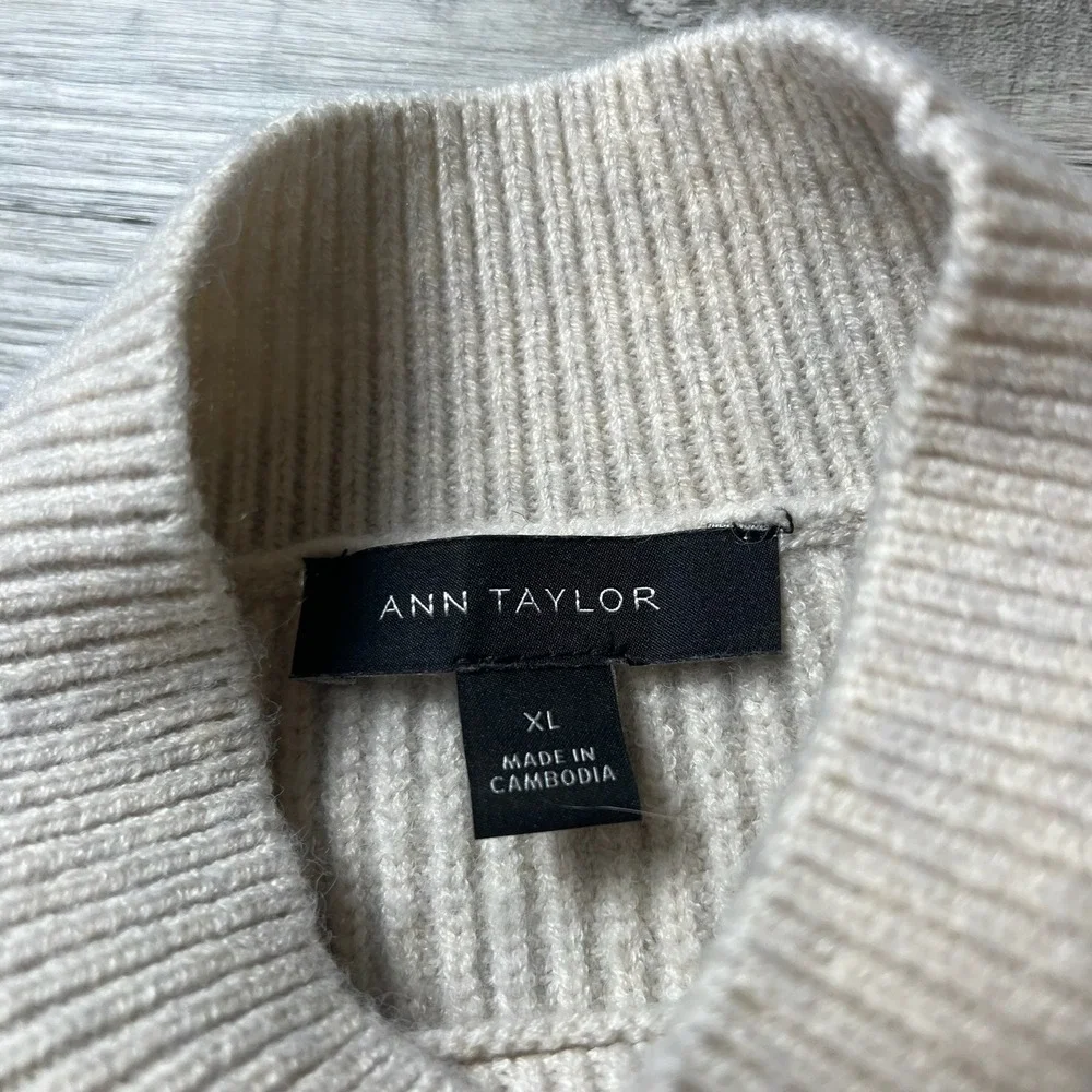 Ann Taylor Sweater Womens XL Beige Windowpane Plaid Mock Neck‎ Ribbed Pullover